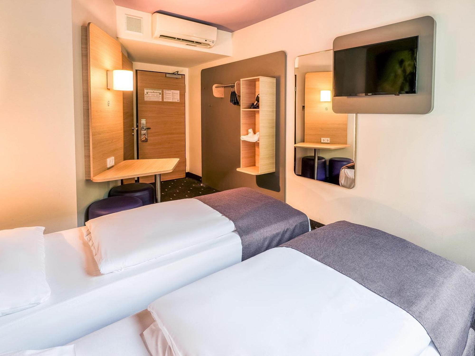 B&B Hotel Stuttgart-Vaihingen מראה חיצוני תמונה
