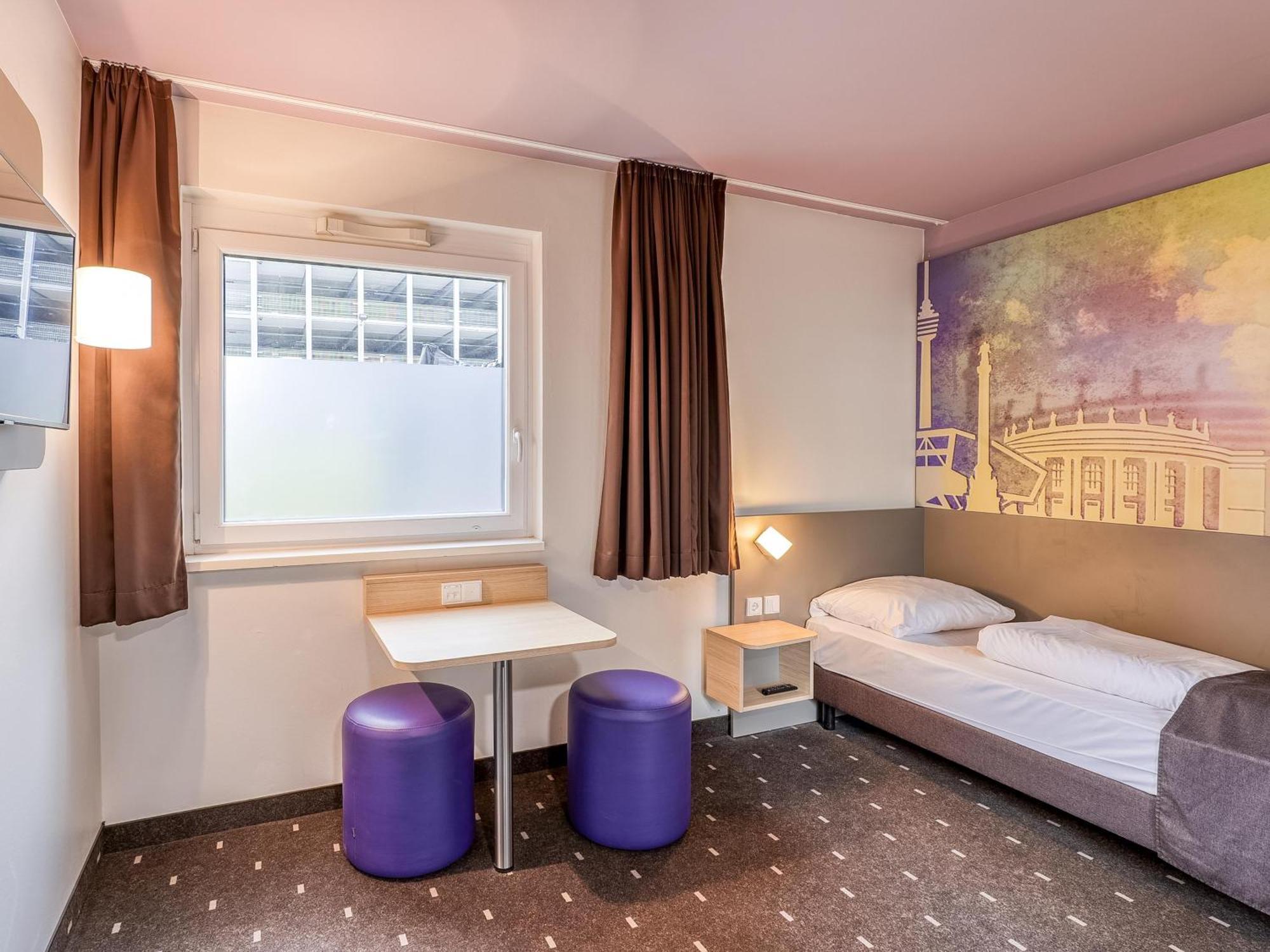 B&B Hotel Stuttgart-Vaihingen מראה חיצוני תמונה