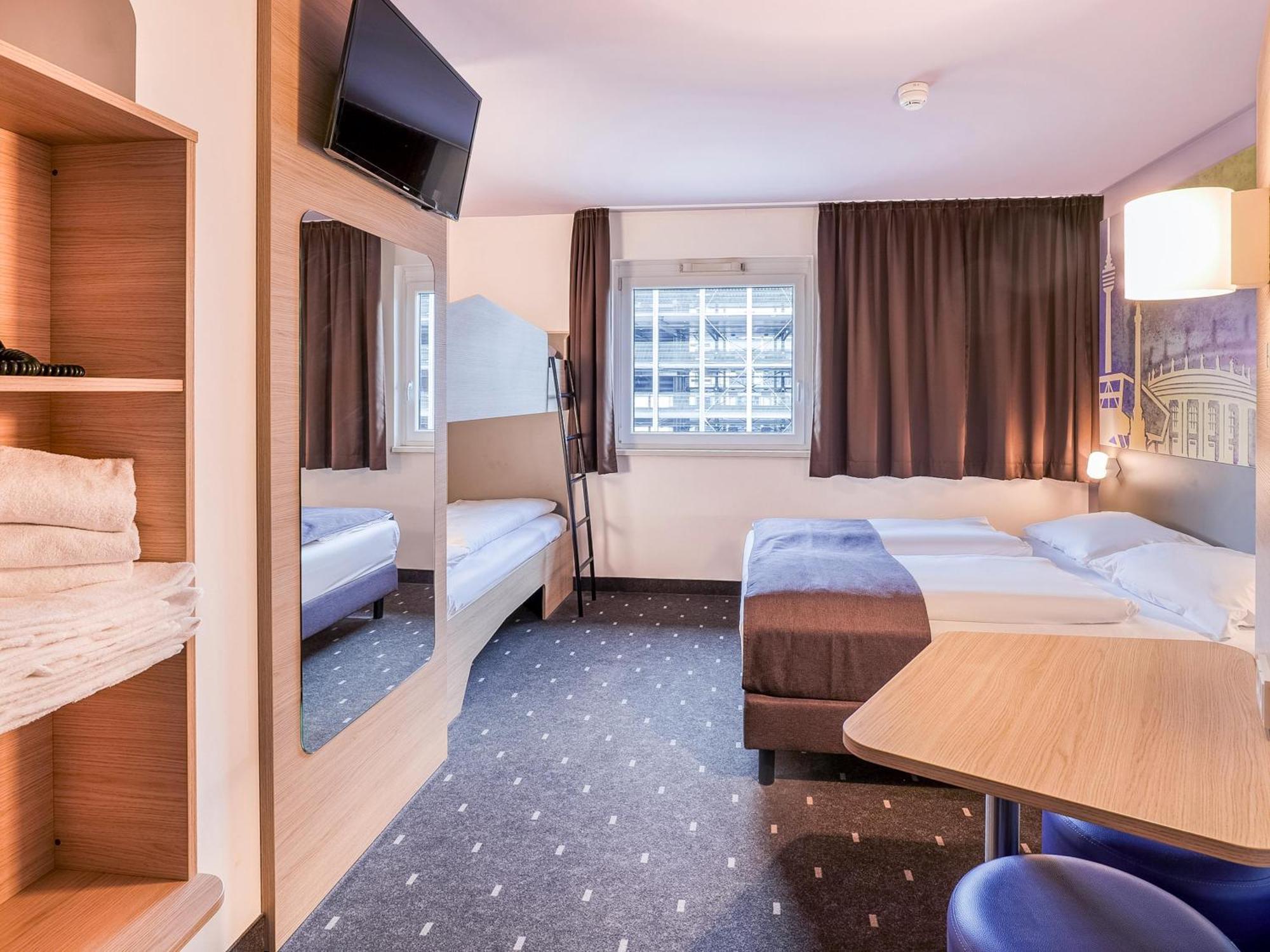 B&B Hotel Stuttgart-Vaihingen מראה חיצוני תמונה